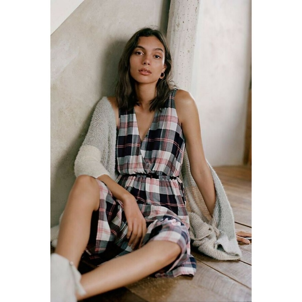 New Anthropologie Dickens Plaid Dress Size LP - Picture 4 of 4
